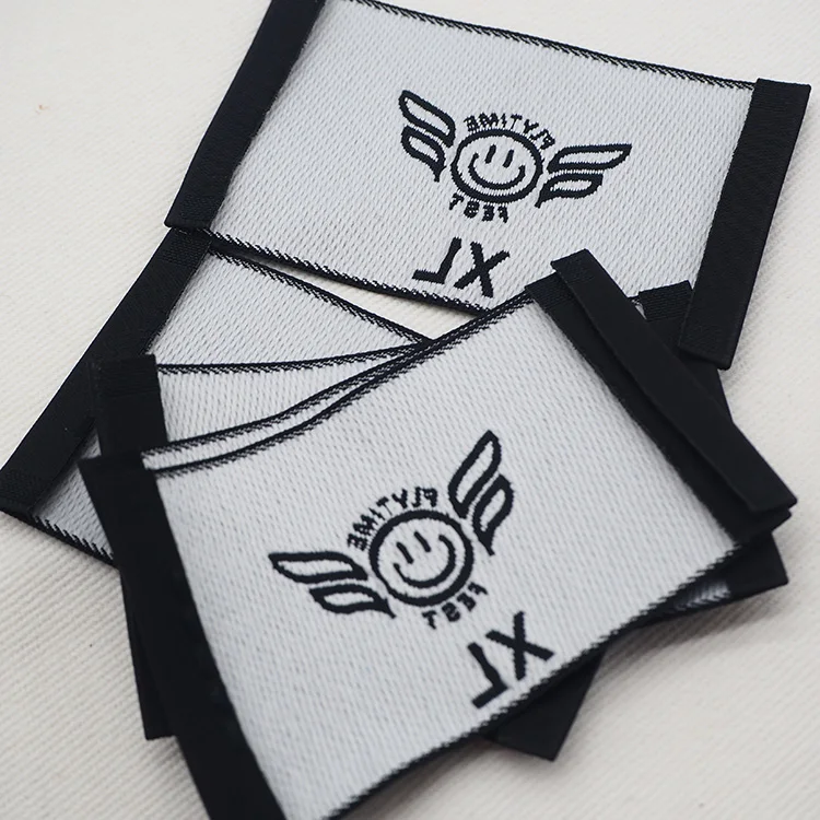 100pcs Minimum Customized Machine Weaving Clothing Tags 50d Damask Woven Labels