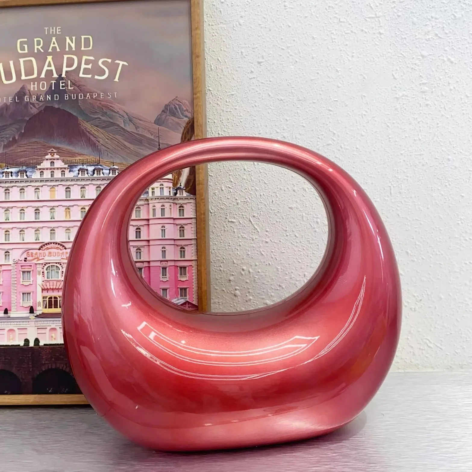 Gradient Wedding Clutch Purse Goose Egg Acrylic Handbags for Women Luxury Evening Bags 2024