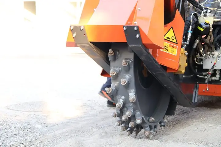 Hot sale HCN best quality 0305 new rock saw skid steer loader attachment