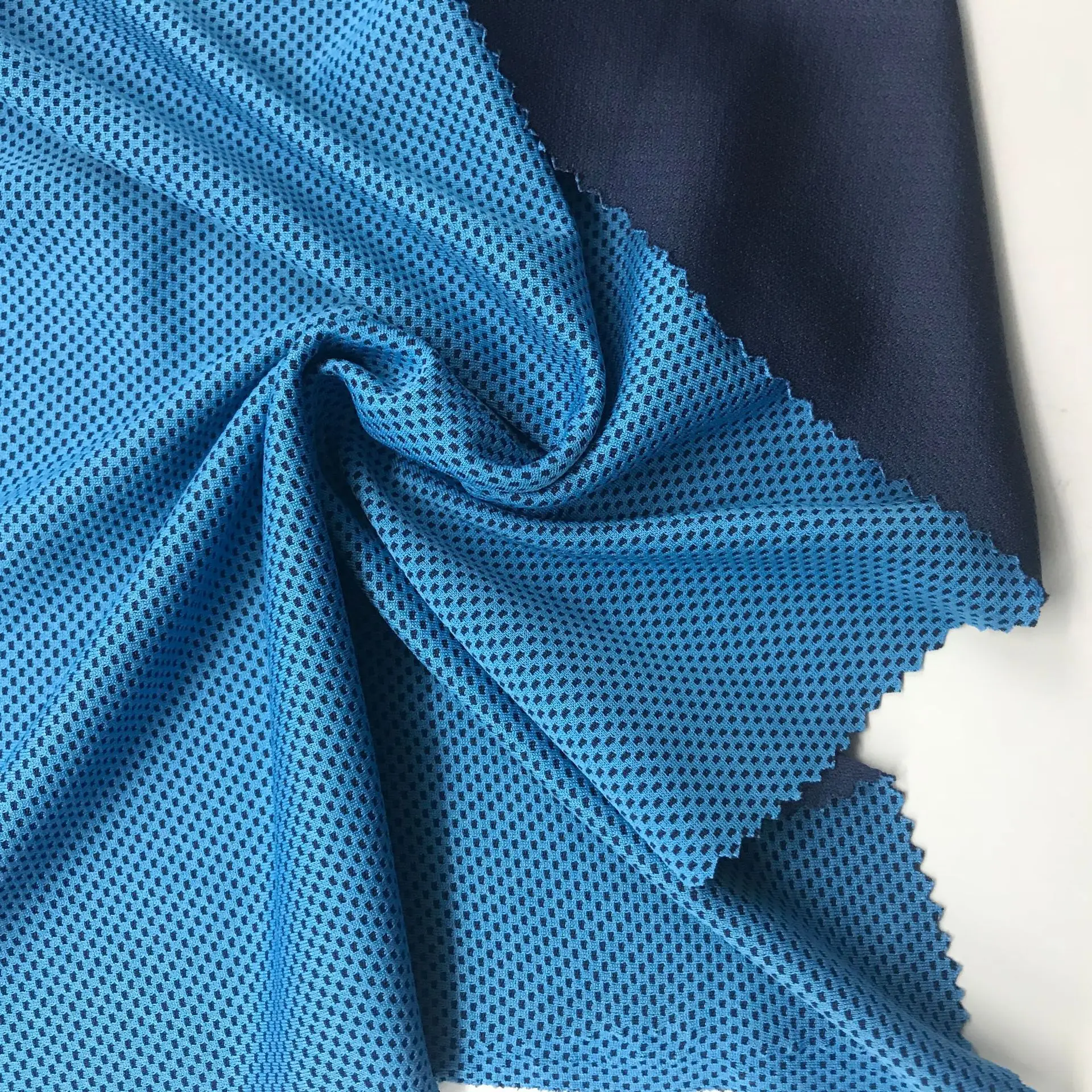 Factory Direct Supply Two-Color Cool Mesh Fabric Semi-Cool Mesh Fabric Cool Sports Fabric