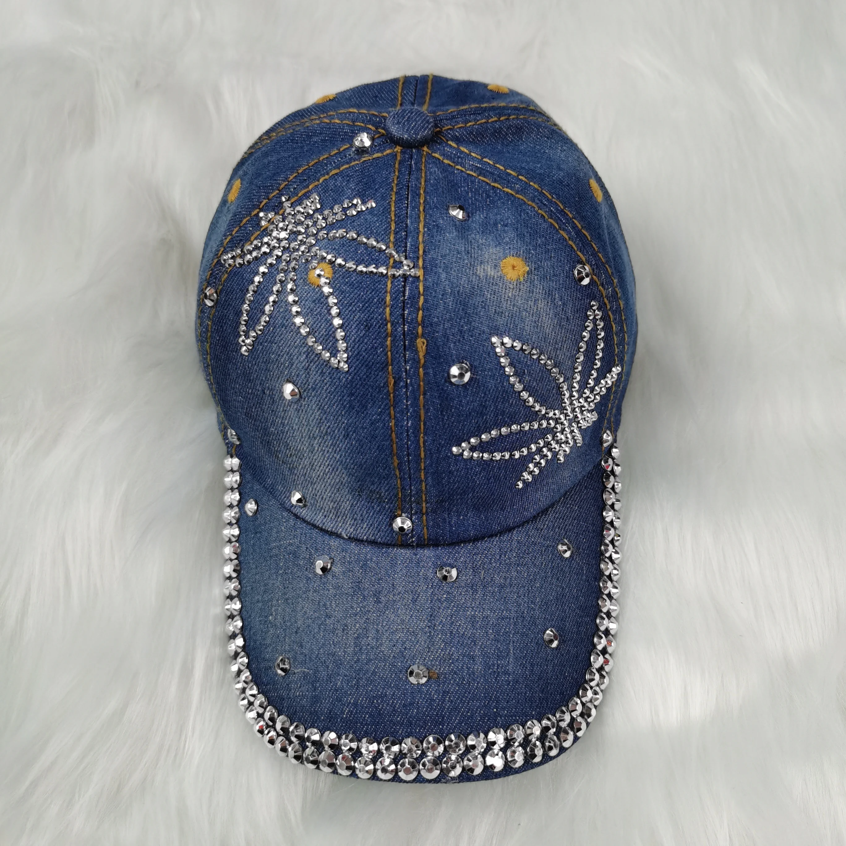 N243CP Роскошная блестящая ковбойская шляпа с бриллиантами стразами блестящими листьями Потертая джинсовая Регулируемая потертая бейсбольная кепка оптом