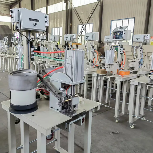 Tarpaulin Automatic Eyelet Punching Machine