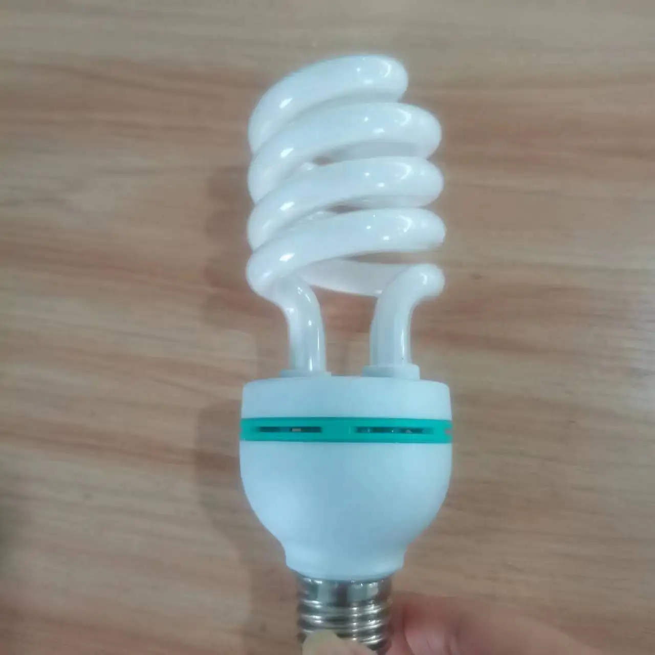 Factory price full spiral CFL Energy Saving Bulb 8000 Hours Pure Triphosphor Powder Lamps