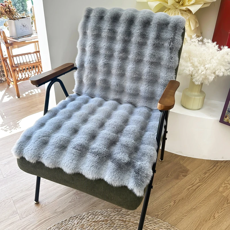 Special Design Customized Logo Anime Cartoon Rugs Drop Shipping Manufacture Acrylic Hand Made Tufted Special Shaped Rug Carpet