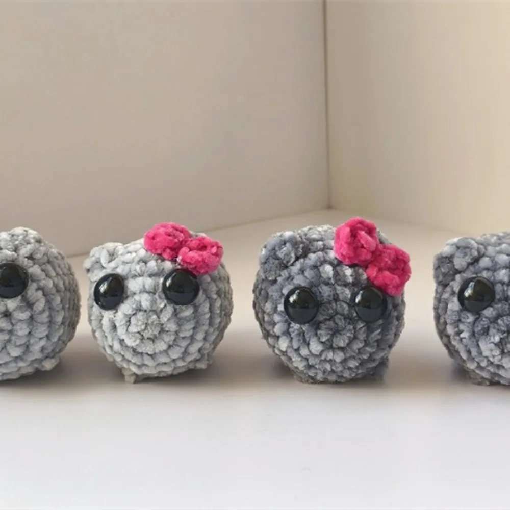 Squeak Sad Hamster Keychain Handmade Crochet Plush Toy Sound Singing Hamster Hot Sale Pet Toys