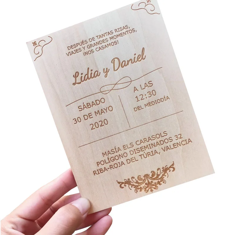2020 New Customized china wood laser cut weeding invitation card luxury wedding invitation card with envelopes