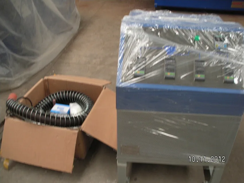 Automatic Hot Melt Extruder Butyl Rubber Sealing Coating Machine For Insulating Glass Hollow Glass Double Glazing Processing