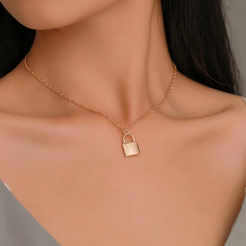 Personalized Custom Engraved Name Pendant Necklace Stainless Steel with Zircon Paperclip Design Shopify Fulfillment for Parties