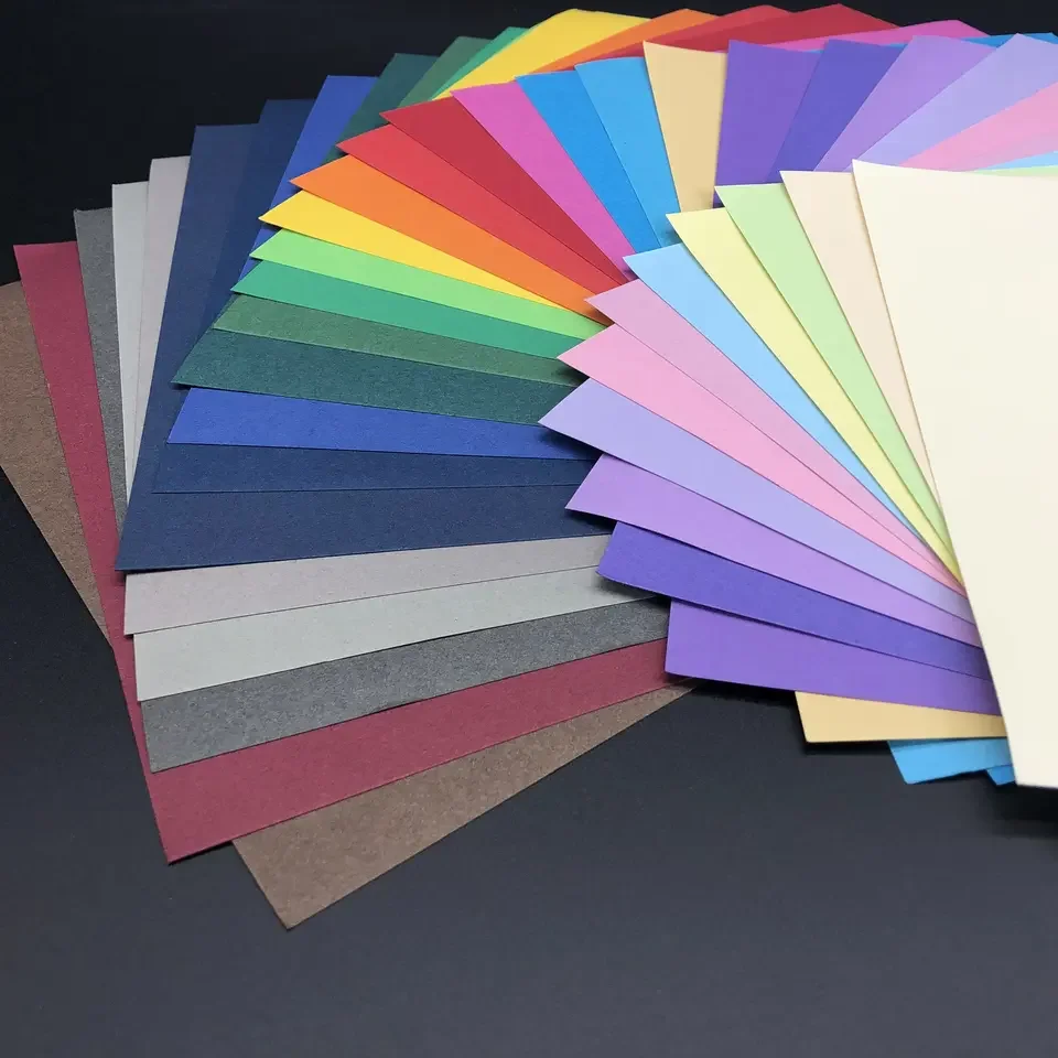 Горячая продажа 180gsm красочный картон/бристольная бумага/карточка в наличии