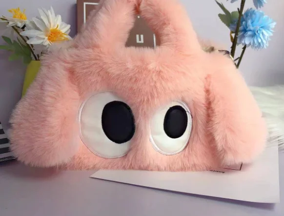 High quality Plush Big eyed dog  bag New Fun Plush Tote  Bag  Cute little dog fur crossbody bag