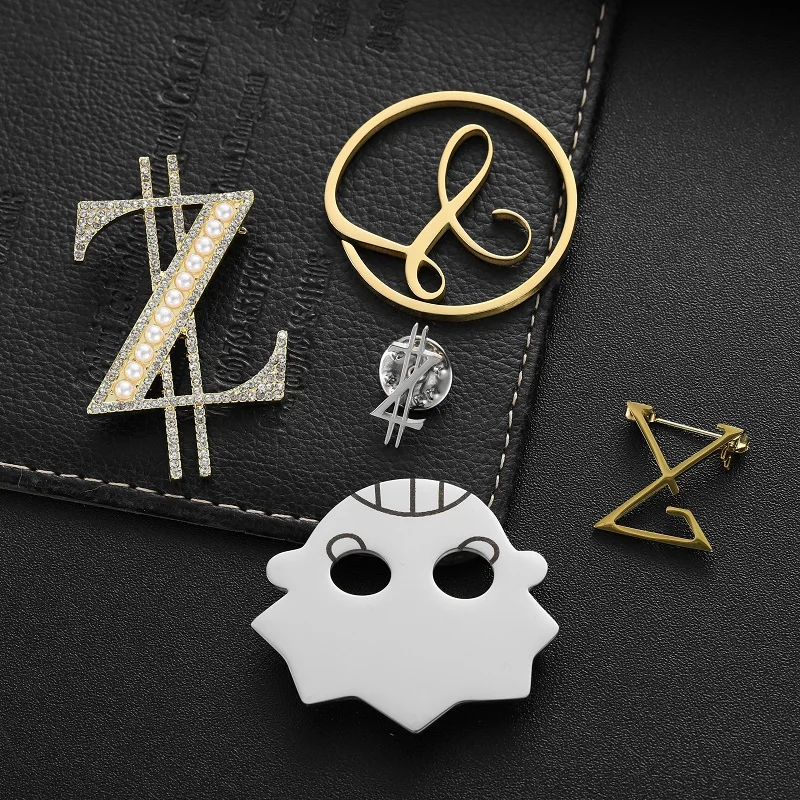 Luxury Women Fashion Jewelry Brooches Gold Silver Custom Logo Letter Name Safety Pin Brooch Designer Brooches and Pins Pins