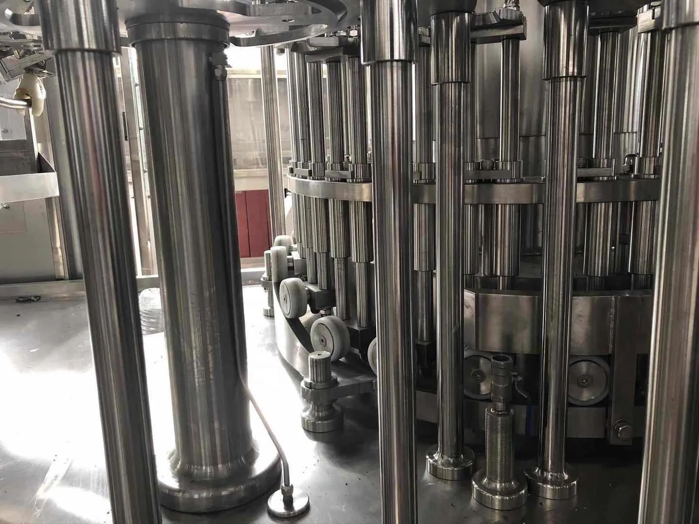 Automatic filler hot milk,soya milk filling machine,Milk beverage filling equipment