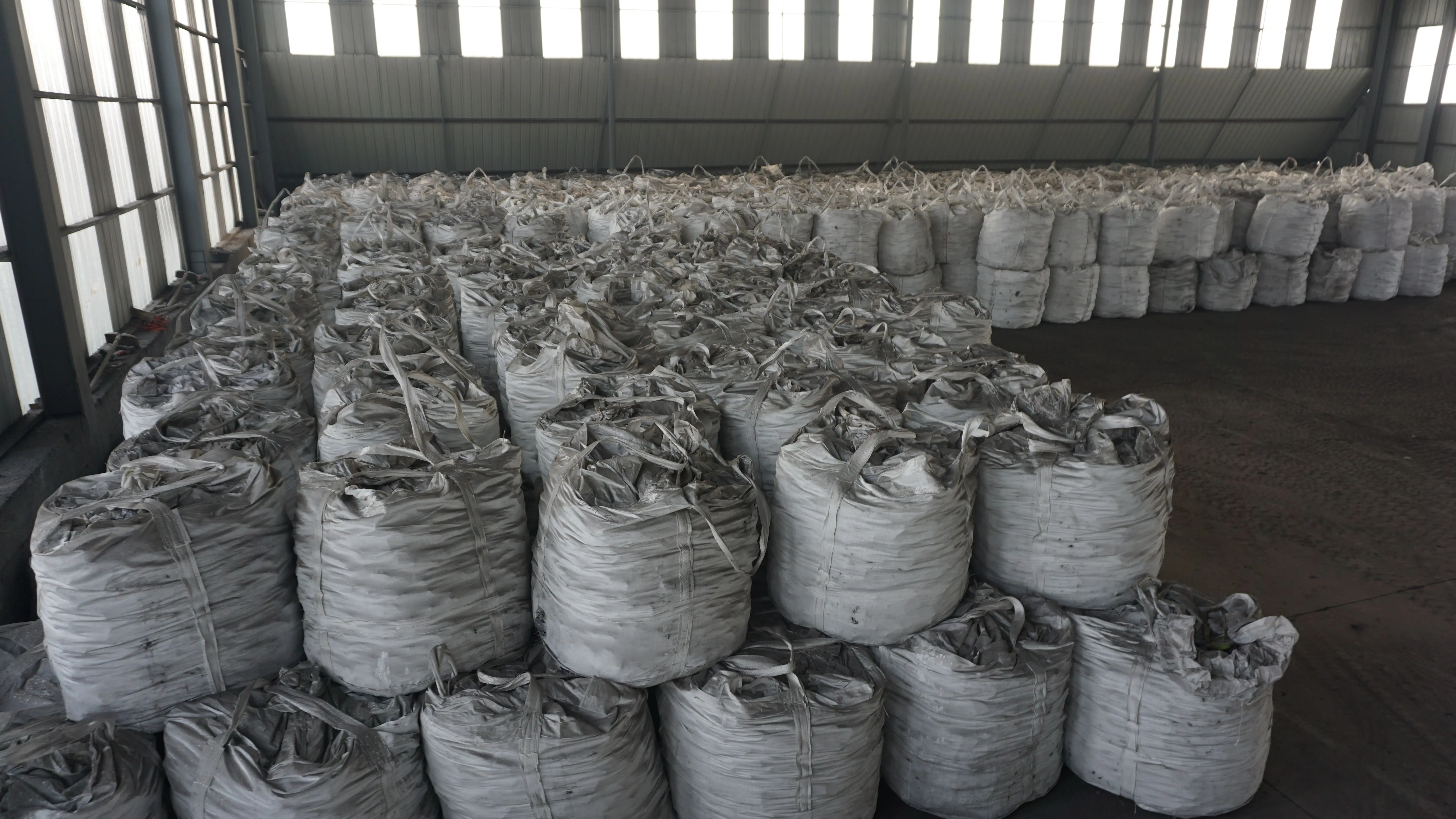 New deoxidation material silicon metal 1101/211