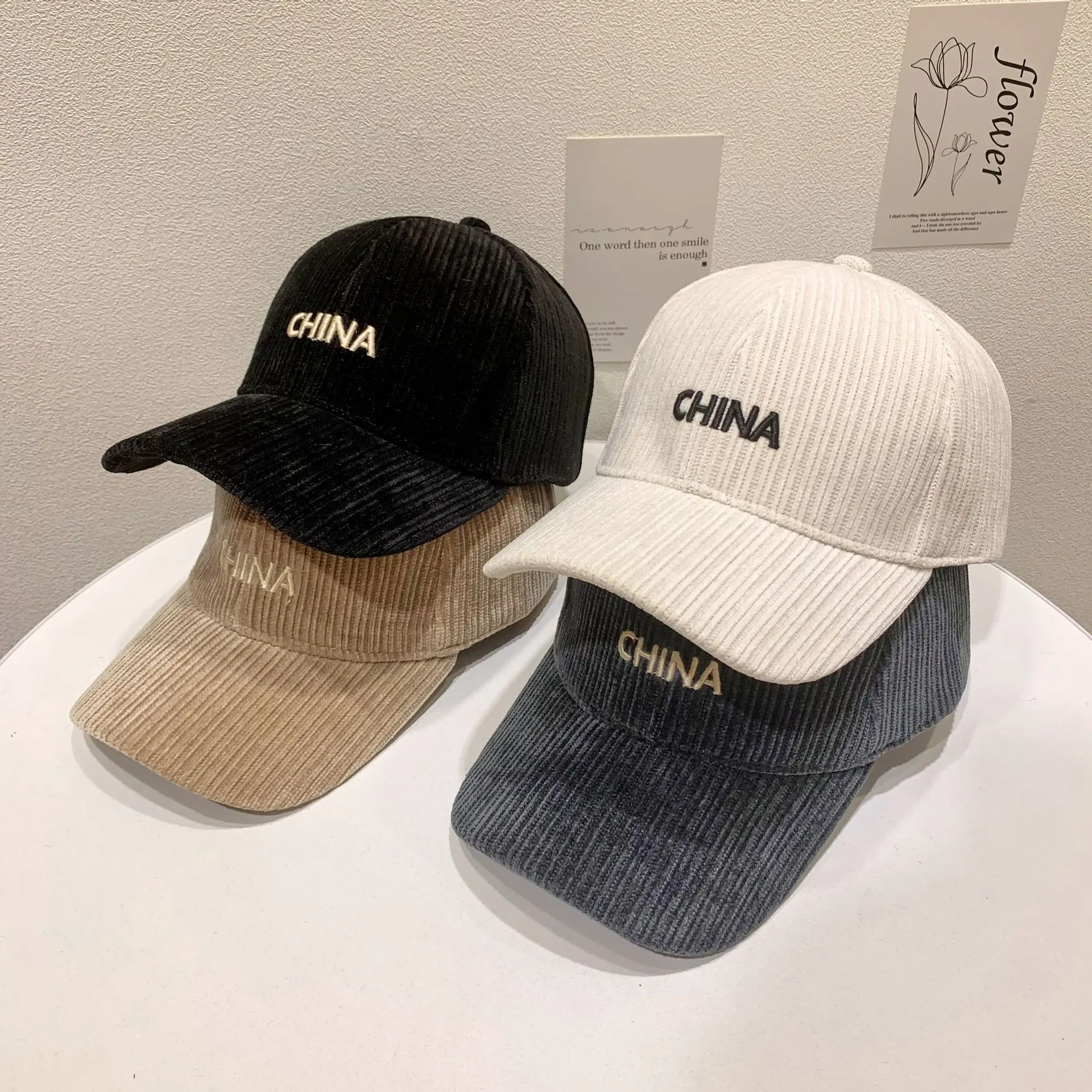 Wholesale New Style High Quality Corduroy Winter Baseball Hats Sports Outdoor OEM Curved Brim Gorras Corduroy Hat