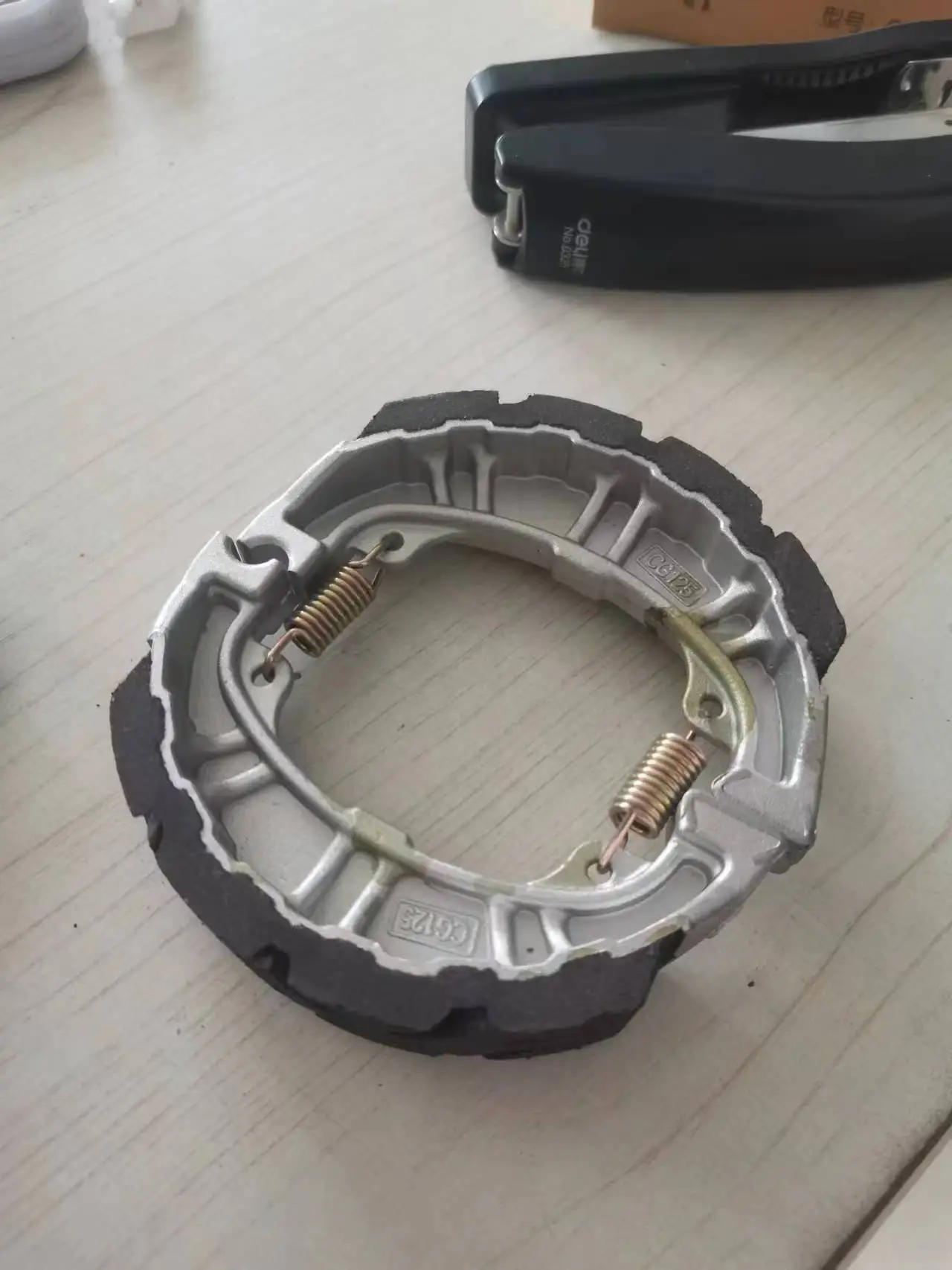 SAM Cg125 150g Hard Leather Fast Delivery Less Moq Best Price Customized Package Factory Direct Sale Motorcycle Brake ShoePopula