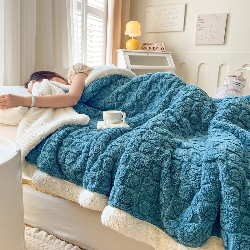 Factory Wholesale Plush Throw Blanket Jacquard Double Layer Super Soft Faux Fur Throw Blanket Winterwool Cashmere Blanket