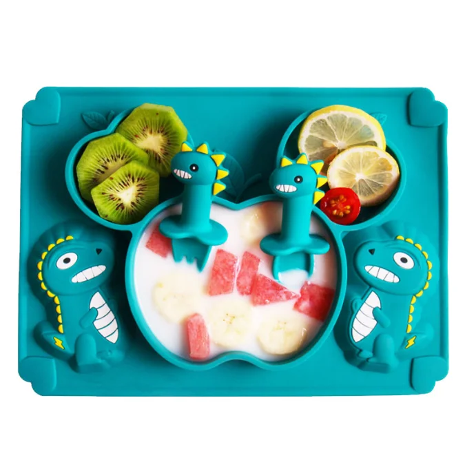 New design cartoon dinosaur food grade silicone feeding sets kids baby plates silicone with spoon and fork