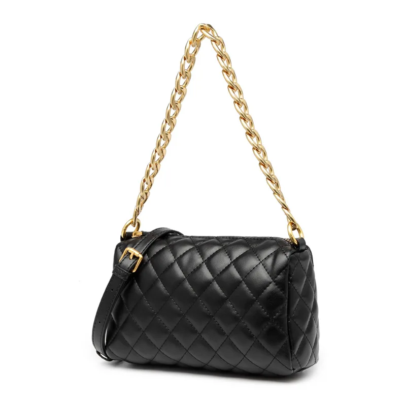 2021 New Designed Ladies Thick Gold Chain Woven Handbag Fashion PU Leather Shoulder Bags Luxury Handbag For Women