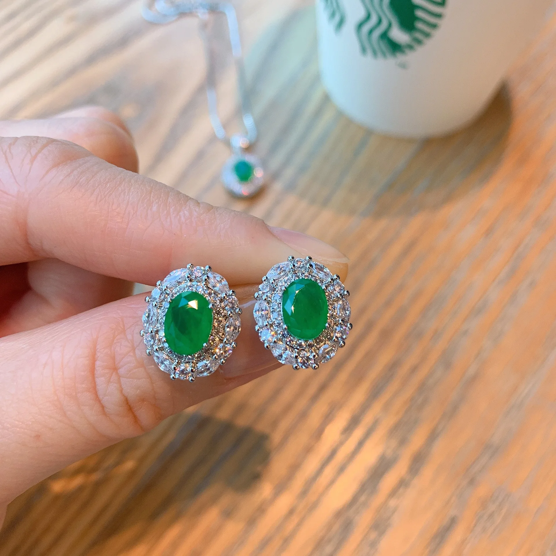 Natuna Quality 925 Sterling Silver /Copper Zircon Jewelry Sets Fashion Jewelry Luxury Necklace Earrings Set For Women