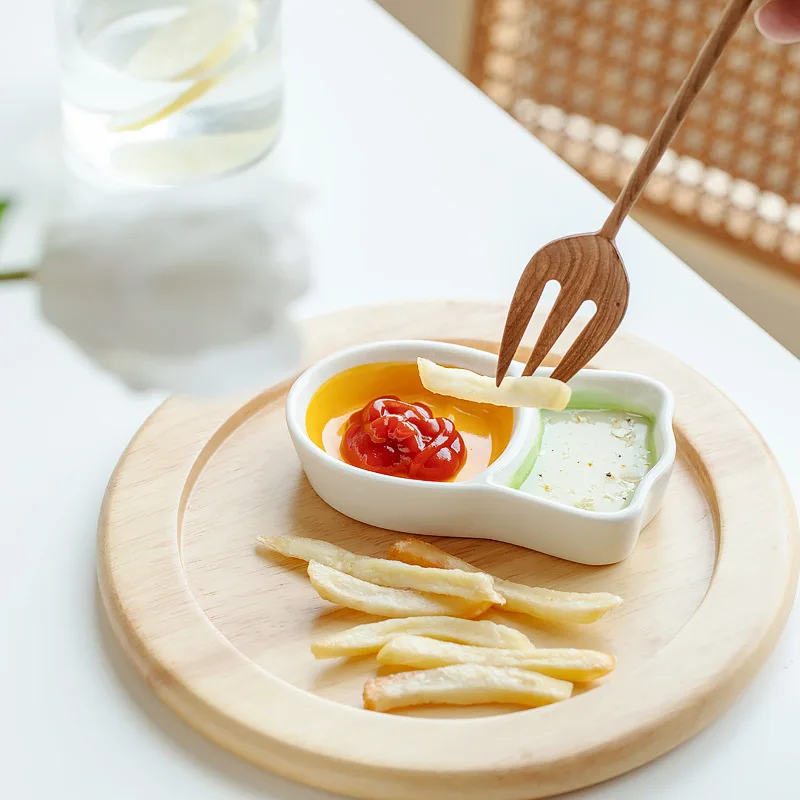 Wholesale 2023 New Style Cartoon Radish Shape Small Sauce Snack Seasoning Ceramic Dish