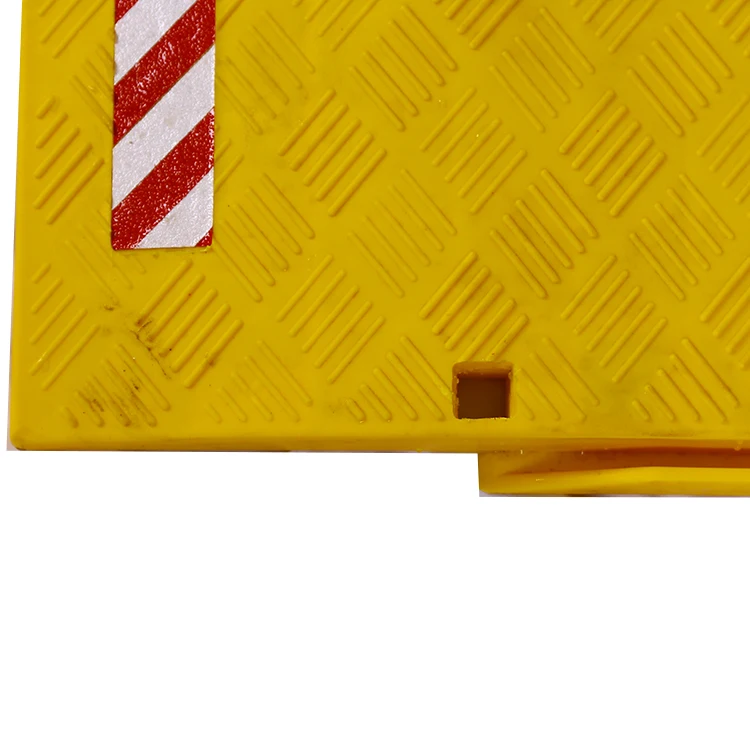 
2020 Good Quality Factory Directly Plastic Pedestrian Bridge Footbridge Design Plastic Trench Cover 