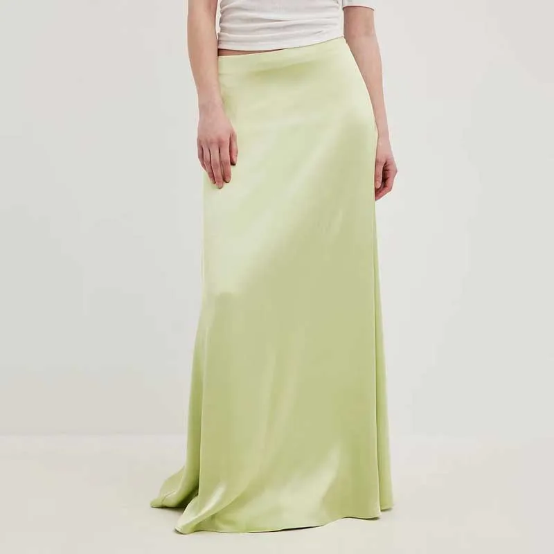 Trendy Elegant Ladies High Waisted Summer Long Silk Skirt Women Casual Office Streetwear Flowy Maxi Satin Skirt