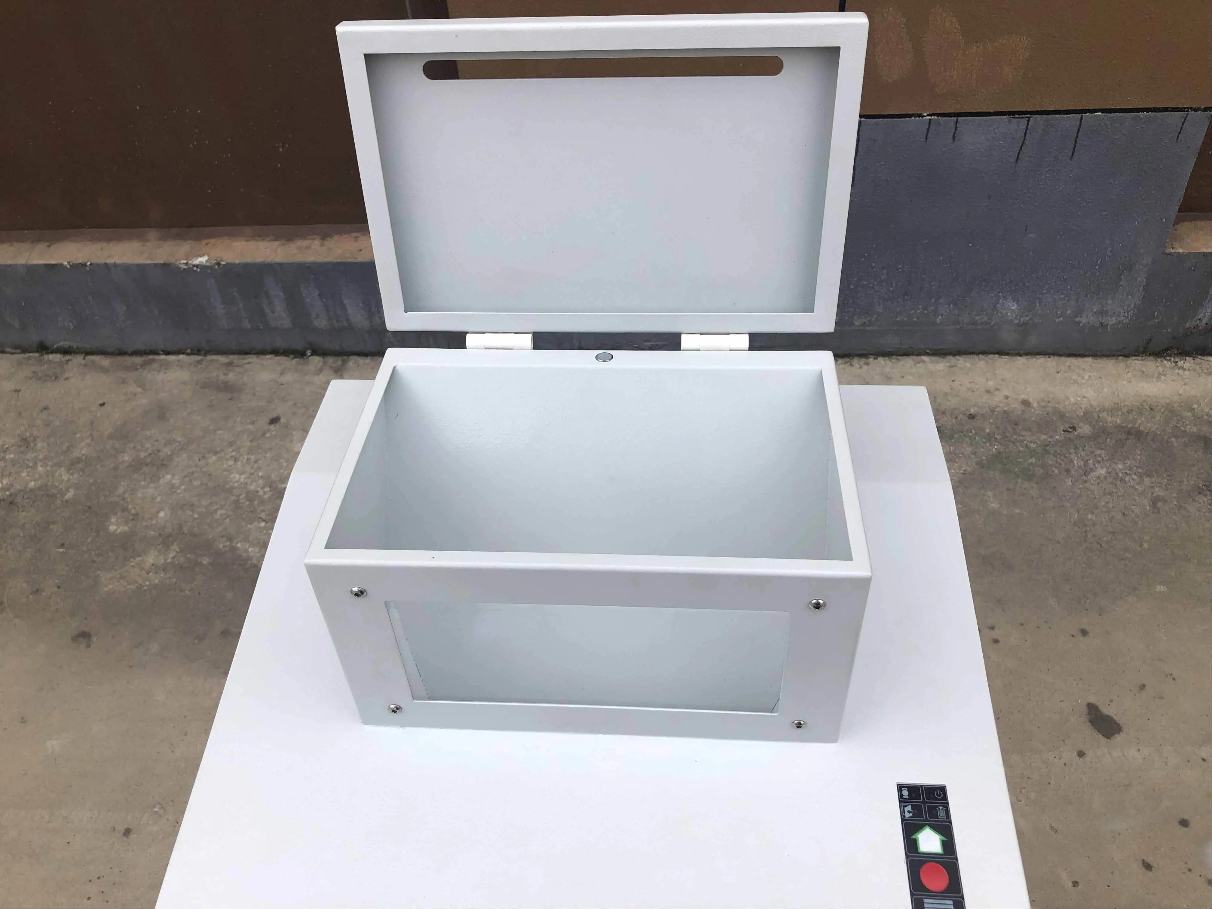 Gator High Quality Crusher Machine Plastic Recycling Machine Pp Pe Pvc Scrap Metal Double Shaft Shredder