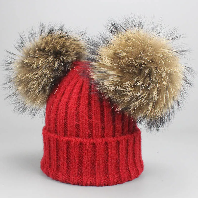 2024 Winter Wholesale Knitted With Pom Pom High Quality Custom logo Beanie Hat Hot Selling Plush Wool Beanie Hats Custom Logo