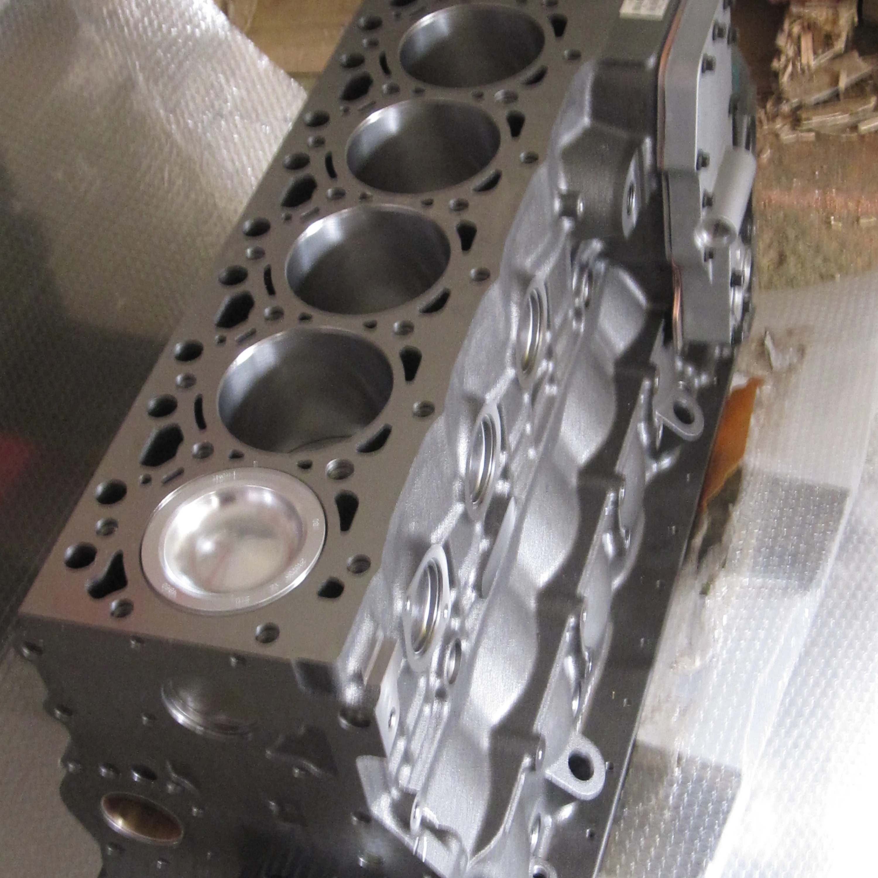 High quality WA500-6 Loader SAA6D140E-5 Engine Cylinder Block 6261-21-1100 For HM400 Truck