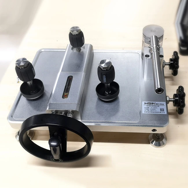 High Quality Customized Pressure Calibrator 700bar Hydraulic Pump HSIN612