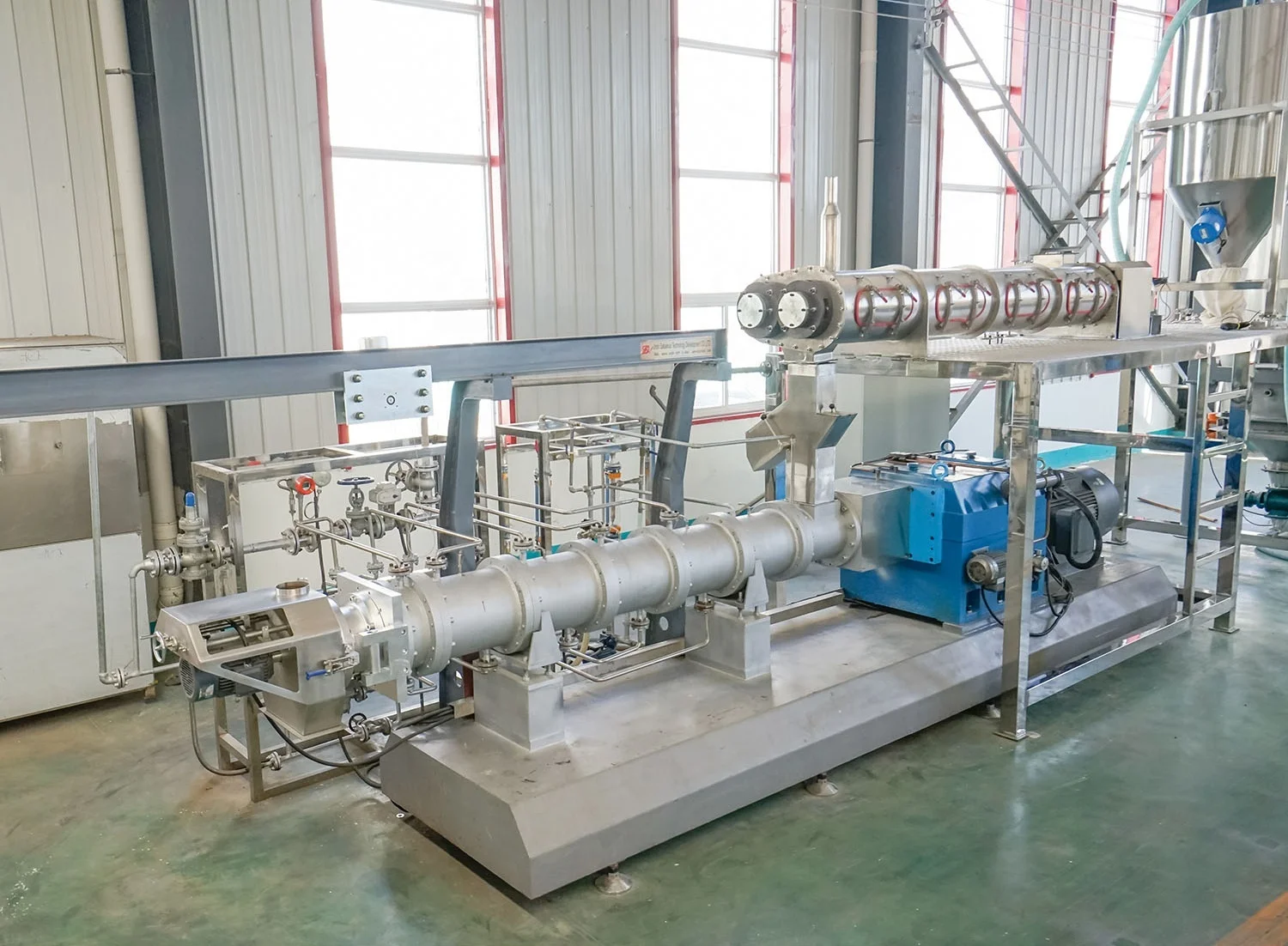 Pet feed processing machinery production equipment dry kibble wet semi-mosture dog cat food machine