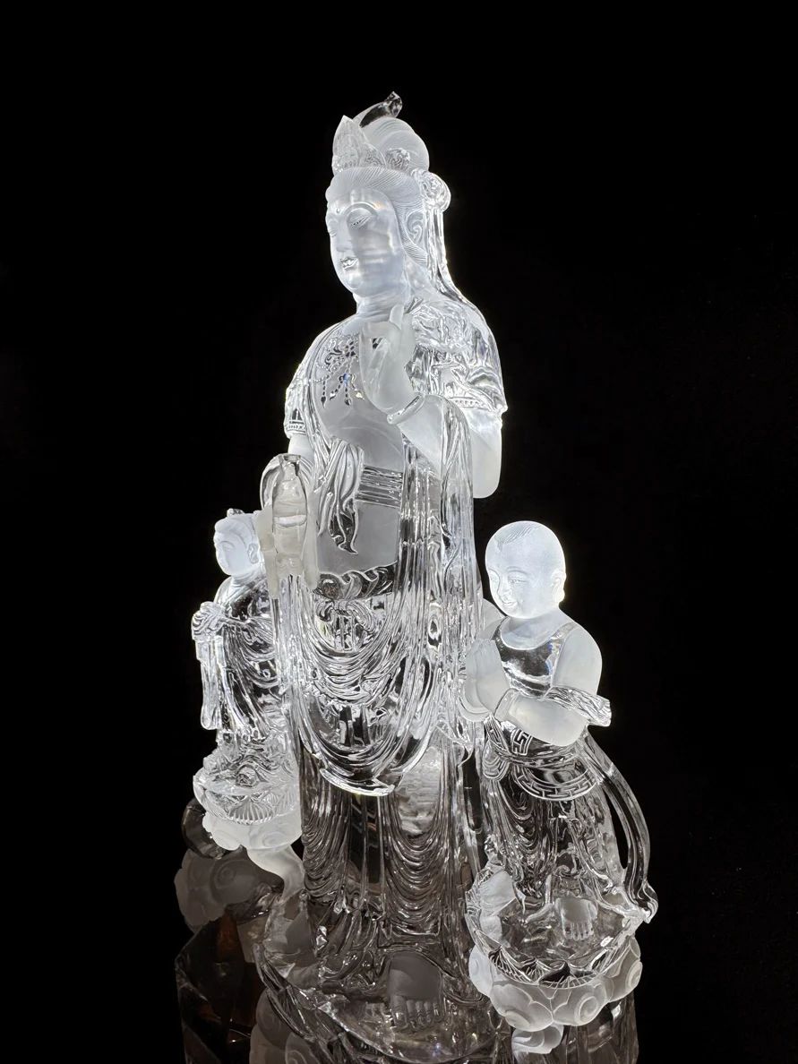 Quartz crystal Guanyin  carvings Avalokitesvara carvings crystal buddism godness Guanyinfor collection