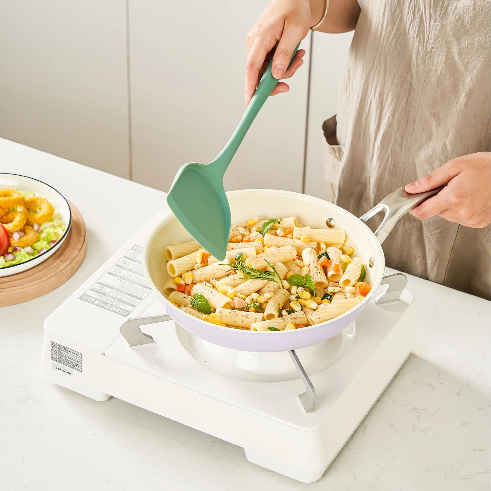 Factory Direct  24cm Ceramic Coating Non-stick Frying Pan  cookingware set wholesale price kitchen cookware