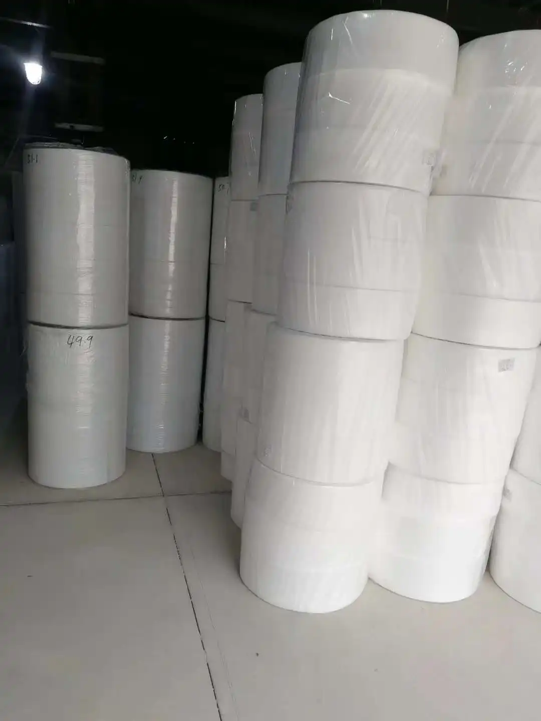  Заводская оптовая продажа 100% p 25g pp spunbond нетканый материал 195 мм