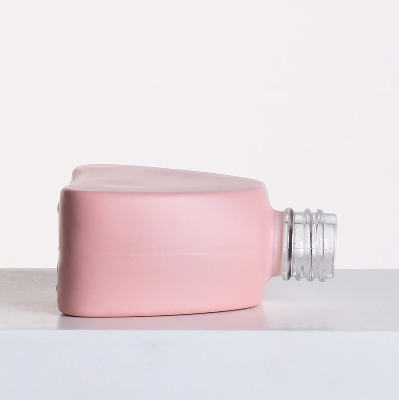 12ml Cute Cosmetics Containers Eyelash Extension Pink Heart Shape Long Plastic Cap Glass Nail Polish Oil Bottle