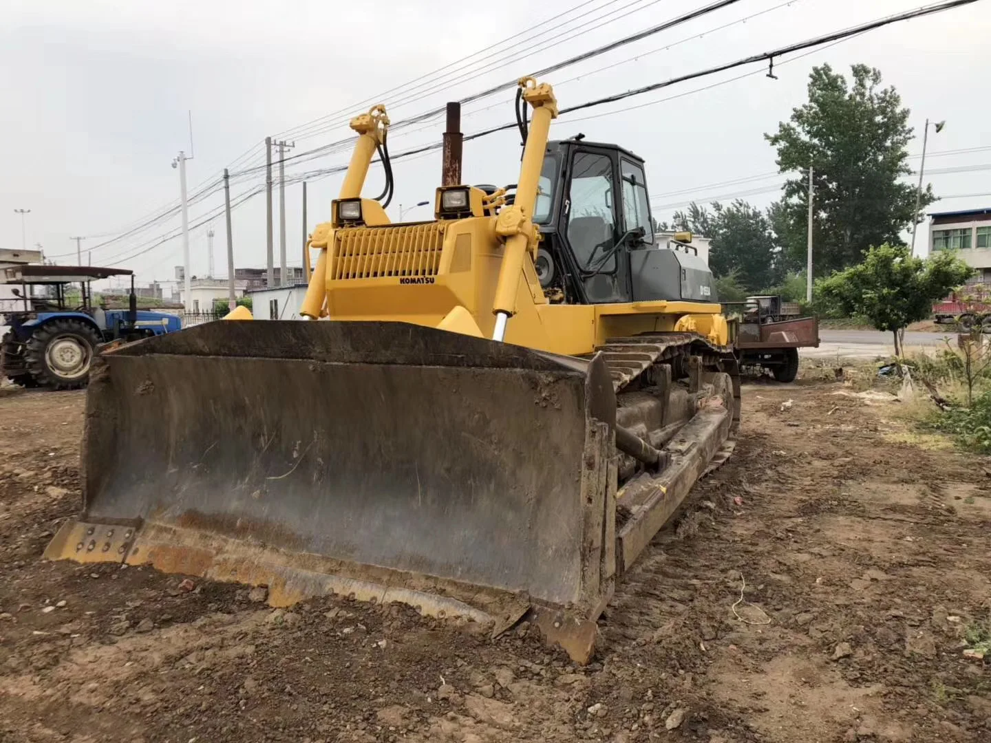 Best Price KOMATSU D155-3 Bulldozer High Quality Good Condition