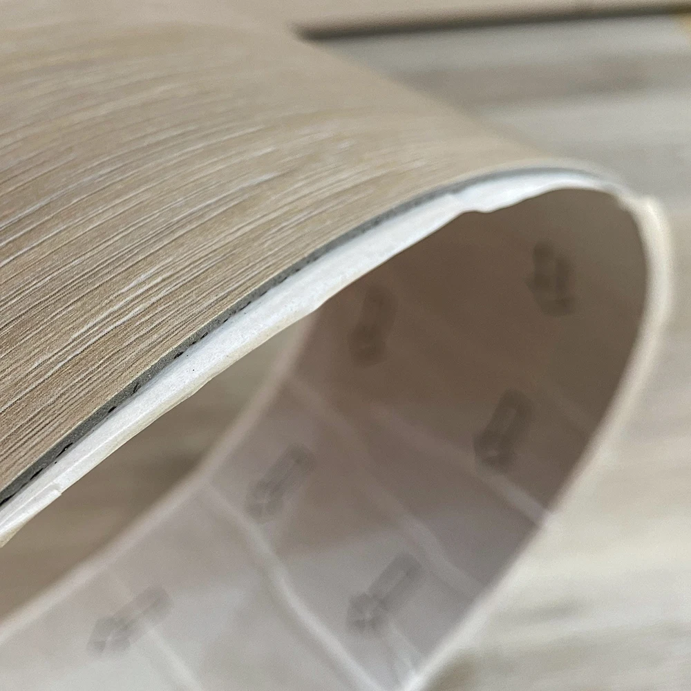 Us hot selling self-adhesive adhesive wood design peel paste PVC floor covering PISO-bonded lvt self-adhesive vinyl flooring