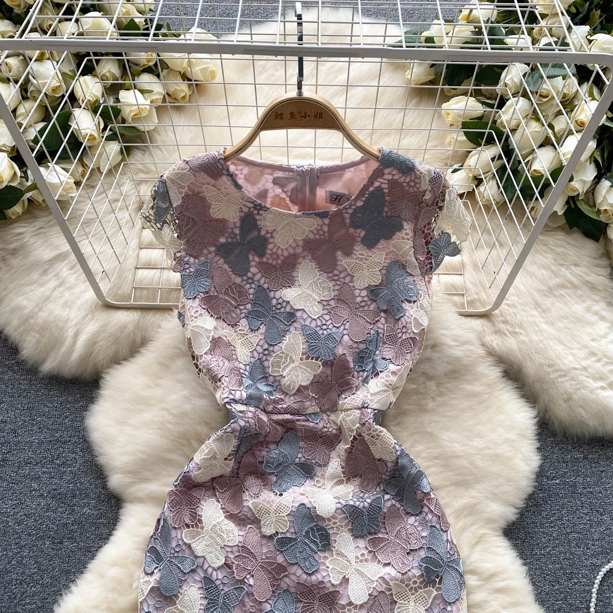 2024 Wholesale Casual Elegant Hollow Out Summer Lace Body Dress Women