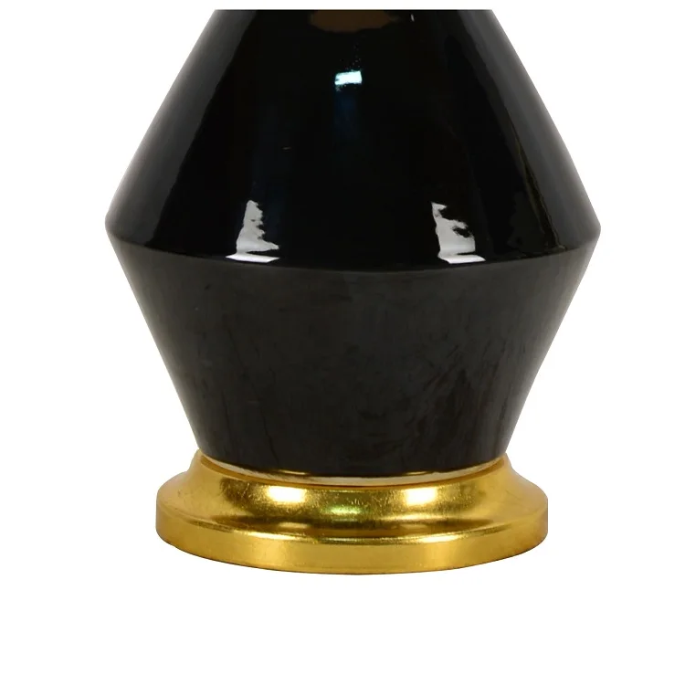 Chinese novelty decorative online shop bedroom circle porcelain table lamp for room