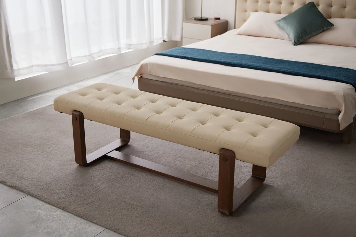 Huahe Luxury Hot Sale Modern Hotel Queen King Size Bed Italy Style Solid Wood Bed Bedroom Furniture Panel Platform Bed