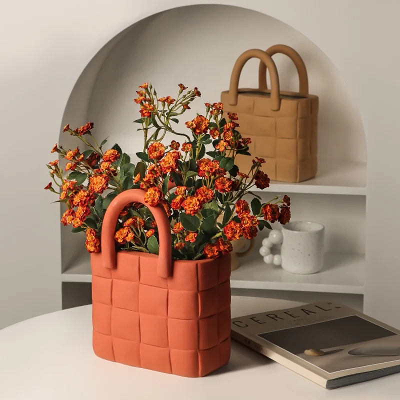 BHM Factory wholesale Nordic Creative Simple Vase for Living Room Ornament Vase beautiful Handbag Ceramic Vase