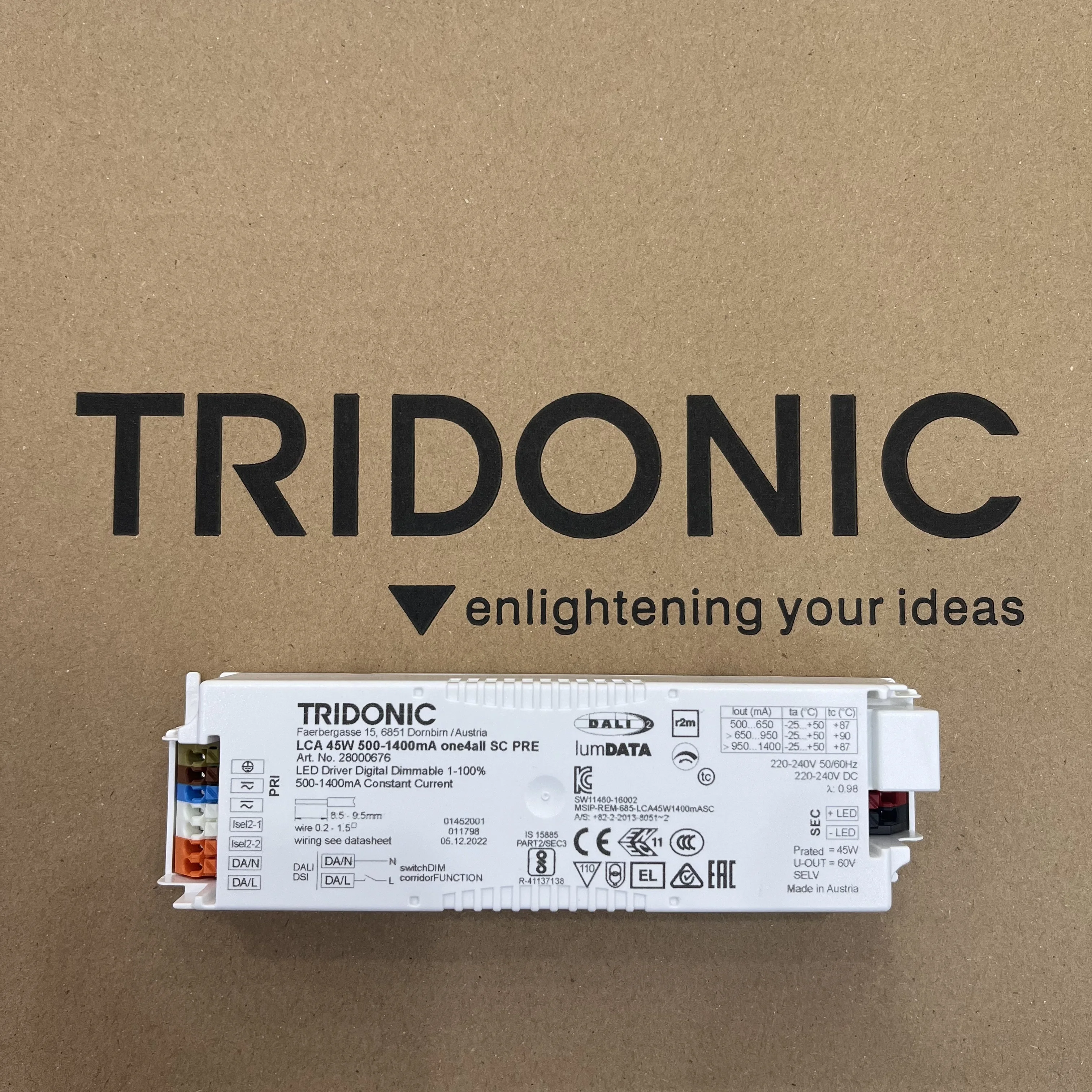 Драйвер Tridonic LCA 45W 500-1400mA one4all SC PRE Compact Driver Article No: 28000676