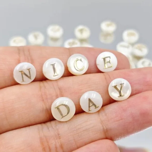 Manna 8mm Double Sided Gold Stamping Natural Freshwater Shell 26 Letter DIY Beads & Accessories For Necklace Bracelet