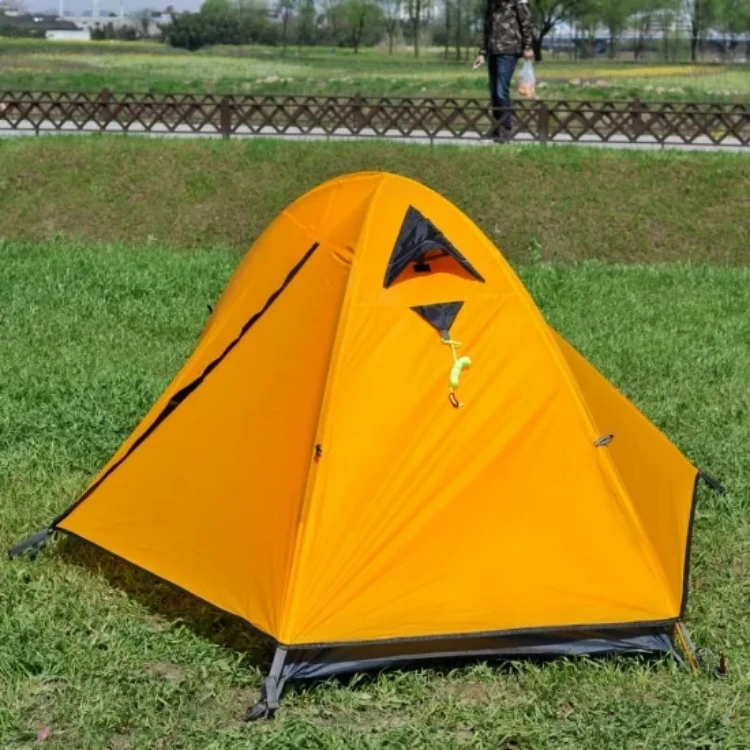 
Outdoor High Quality Best Selling Light Weight Waterproof Backpacking Outdoor Dome Camping Tent Manufacturers 