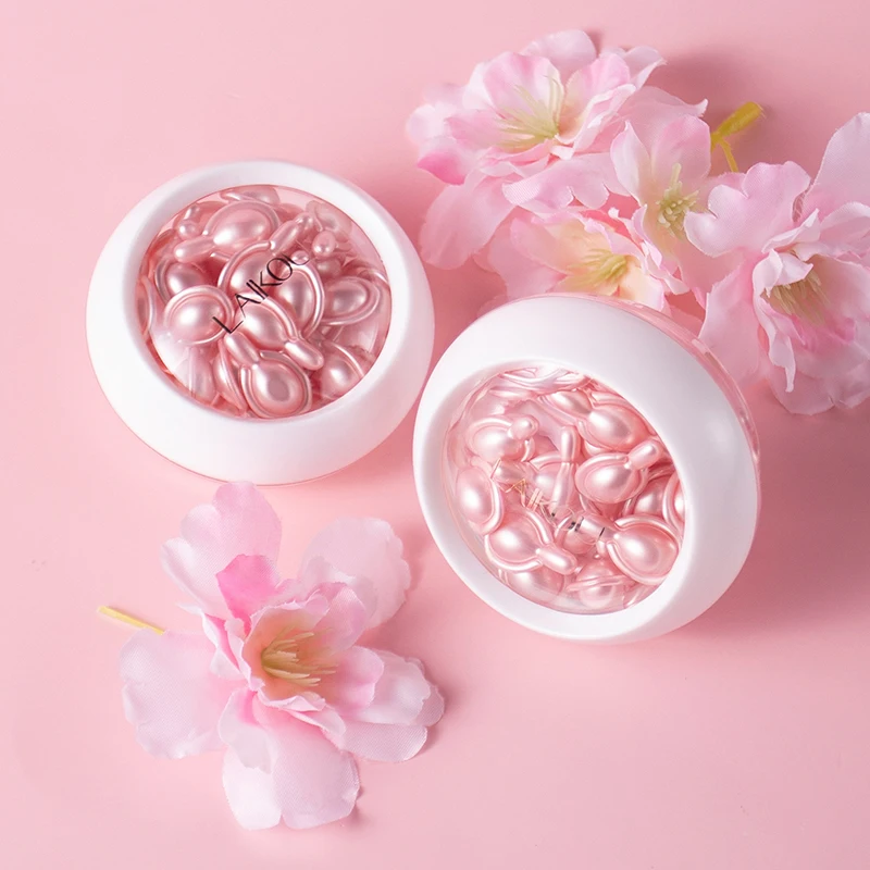 Liquid Form for Skin Pore Shrinking Feature Targeted Japan Sakura Vitamin C Serum Capsules for Face Use