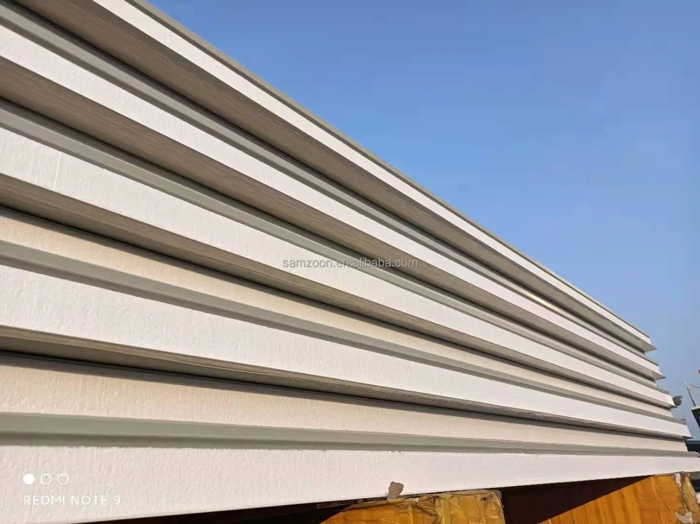 CE ISO certified 50-200 mm thick heat insulation insulation easy installation light EPS color steel sandwich panel