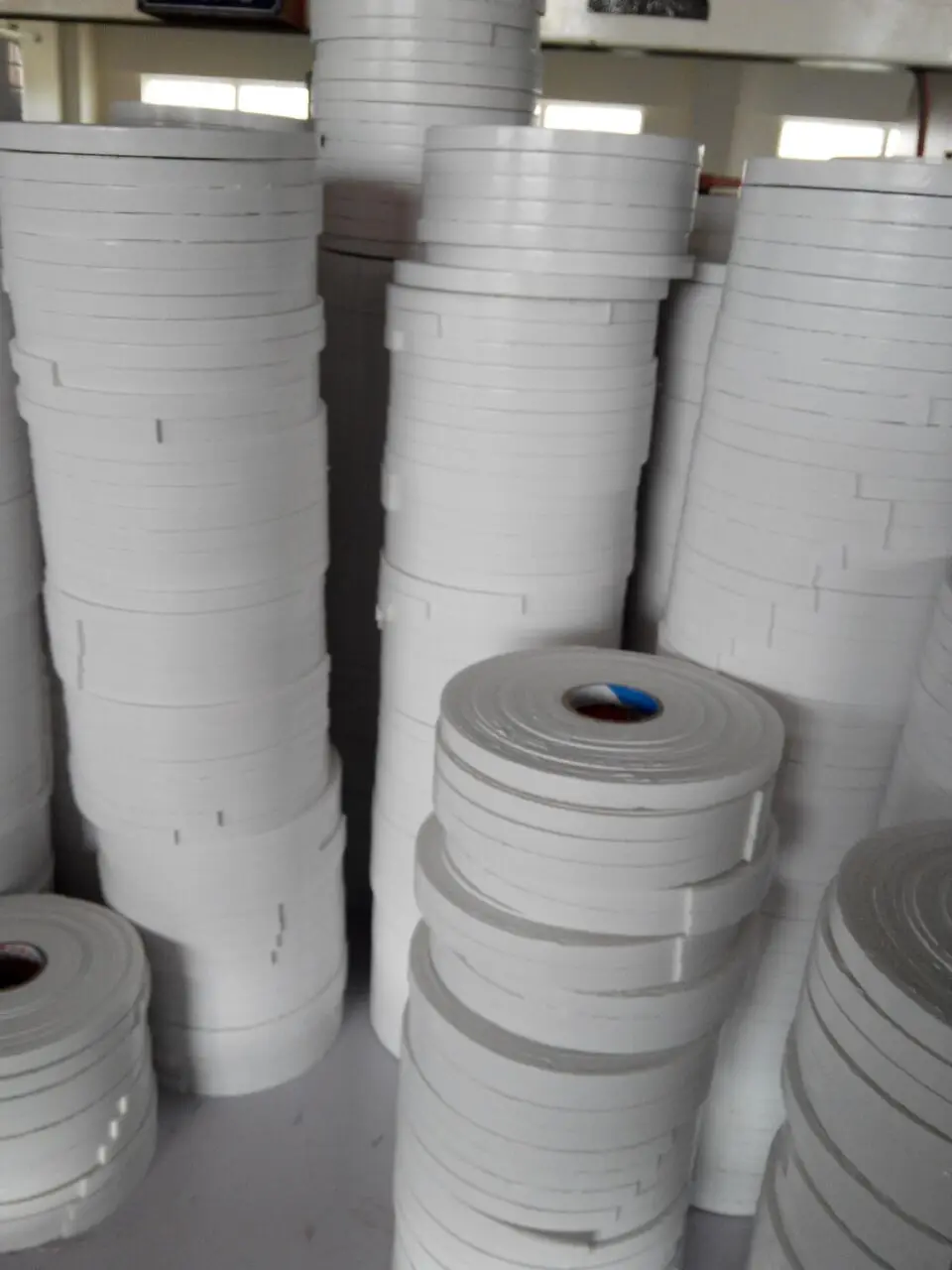Foam Tape Wholesale PE Foam Adhesive Tape Double Sided Foam Adhesive Insulation Tape