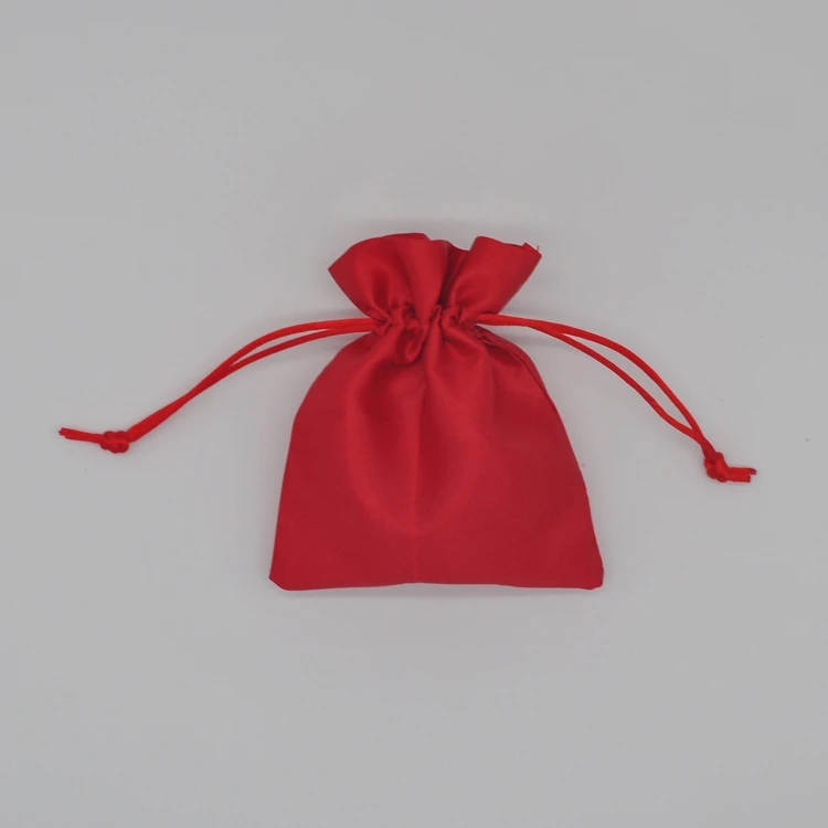 
Colorful satin pouch with silk ribbon 