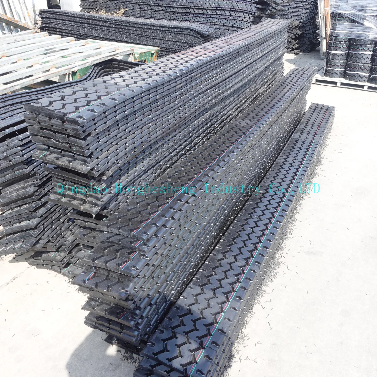 Tire retreading rubber material truck tire tread rubber cushion gum precure cold tread tread rubber