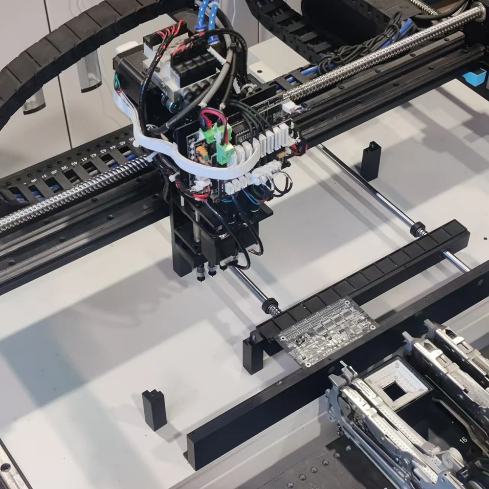 Used for installing PCB components 0402/QFN/BGASMT circuit board printing machine LED picking and placing machine